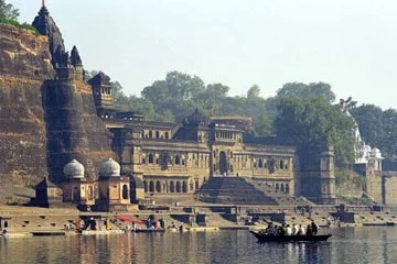 indore Ujjain Omkareshwar taxi