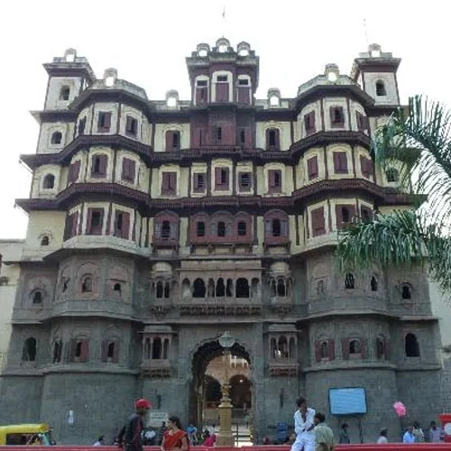 indore ujjain taxi